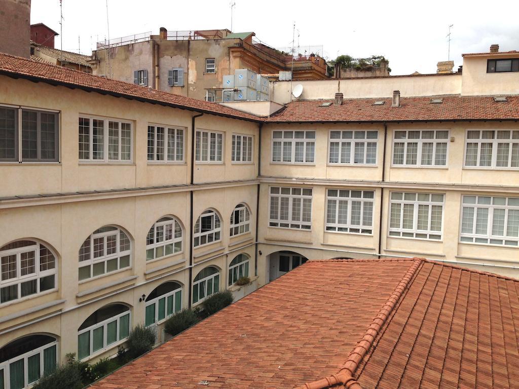 Baccina Inn Roma Quarto foto